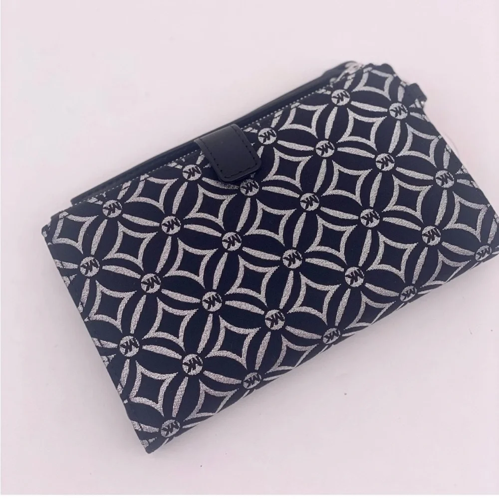 Michael Kors Black and Silver Patterned Wristlet Wallet Phone Case